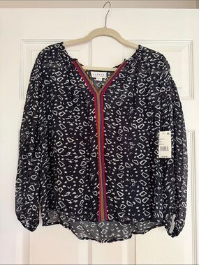 Velvet by Graham & Spencer Janet Sheer Leopard Blouse NWT Medium